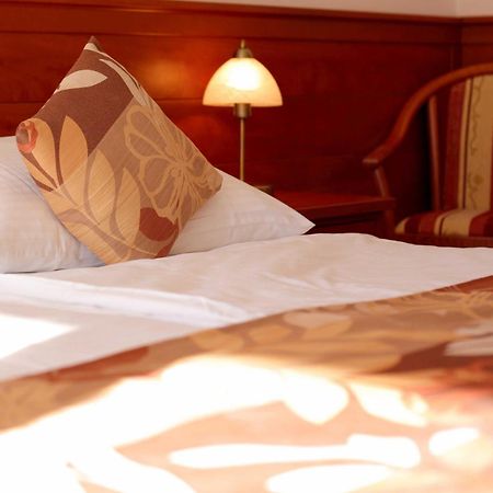 Dorijini Dvori Bed & Breakfast Baška Voda Стая снимка