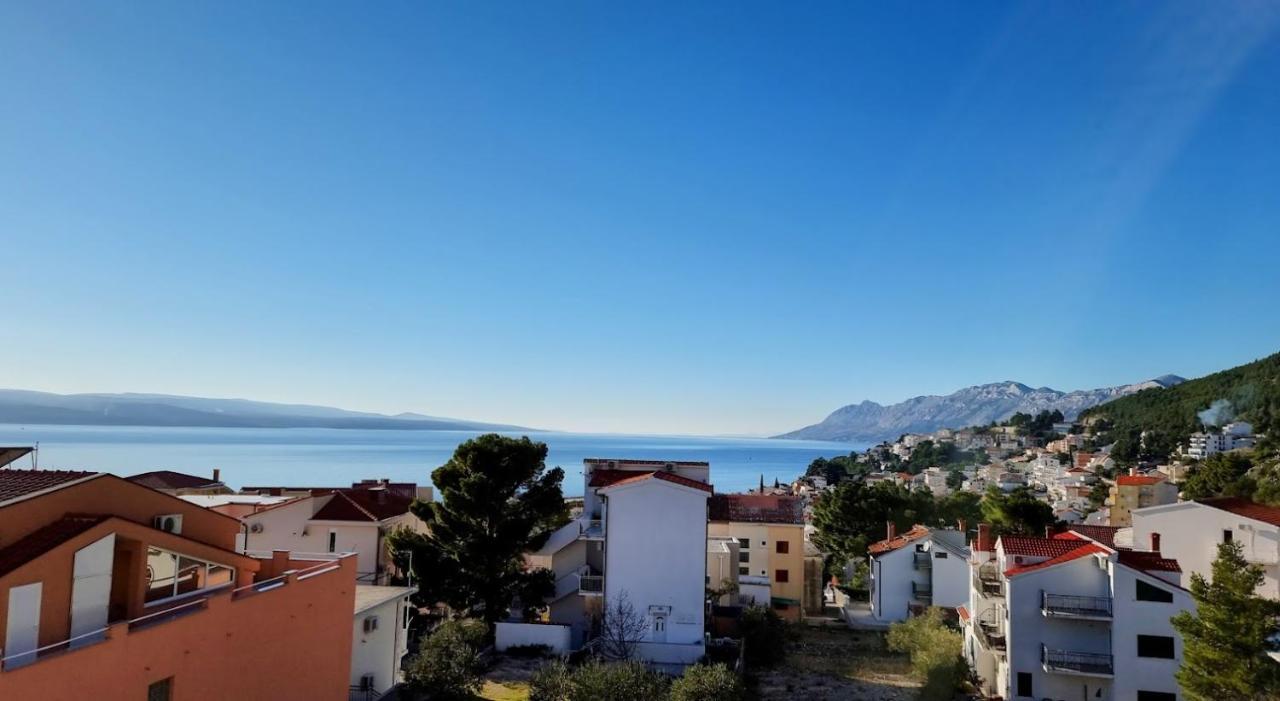 Dorijini Dvori Bed & Breakfast Baška Voda Екстериор снимка