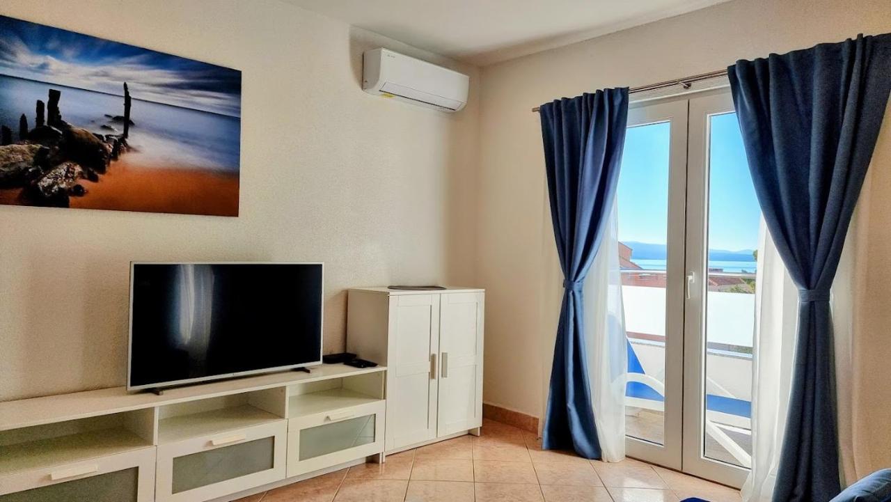 Dorijini Dvori Bed & Breakfast Baška Voda Екстериор снимка