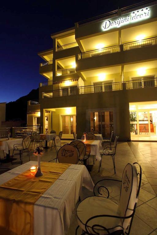 Dorijini Dvori Bed & Breakfast Baška Voda Екстериор снимка