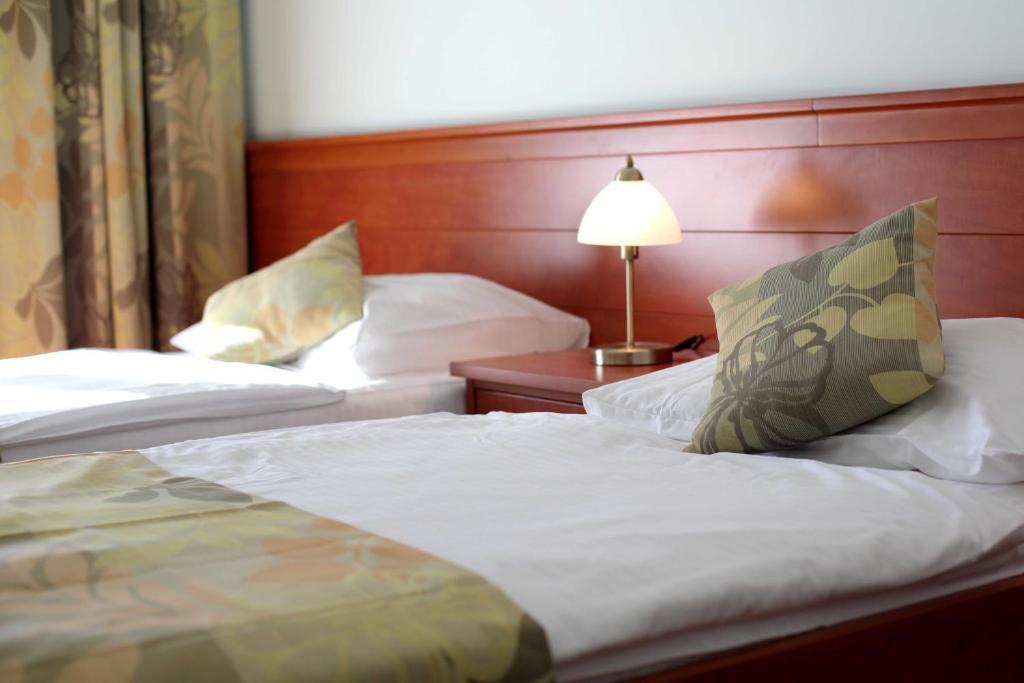 Dorijini Dvori Bed & Breakfast Baška Voda Екстериор снимка