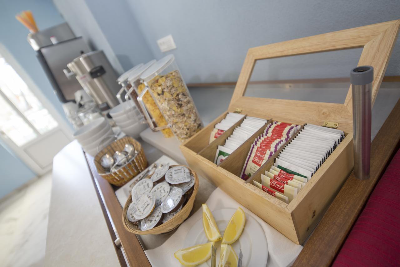 Dorijini Dvori Bed & Breakfast Baška Voda Екстериор снимка
